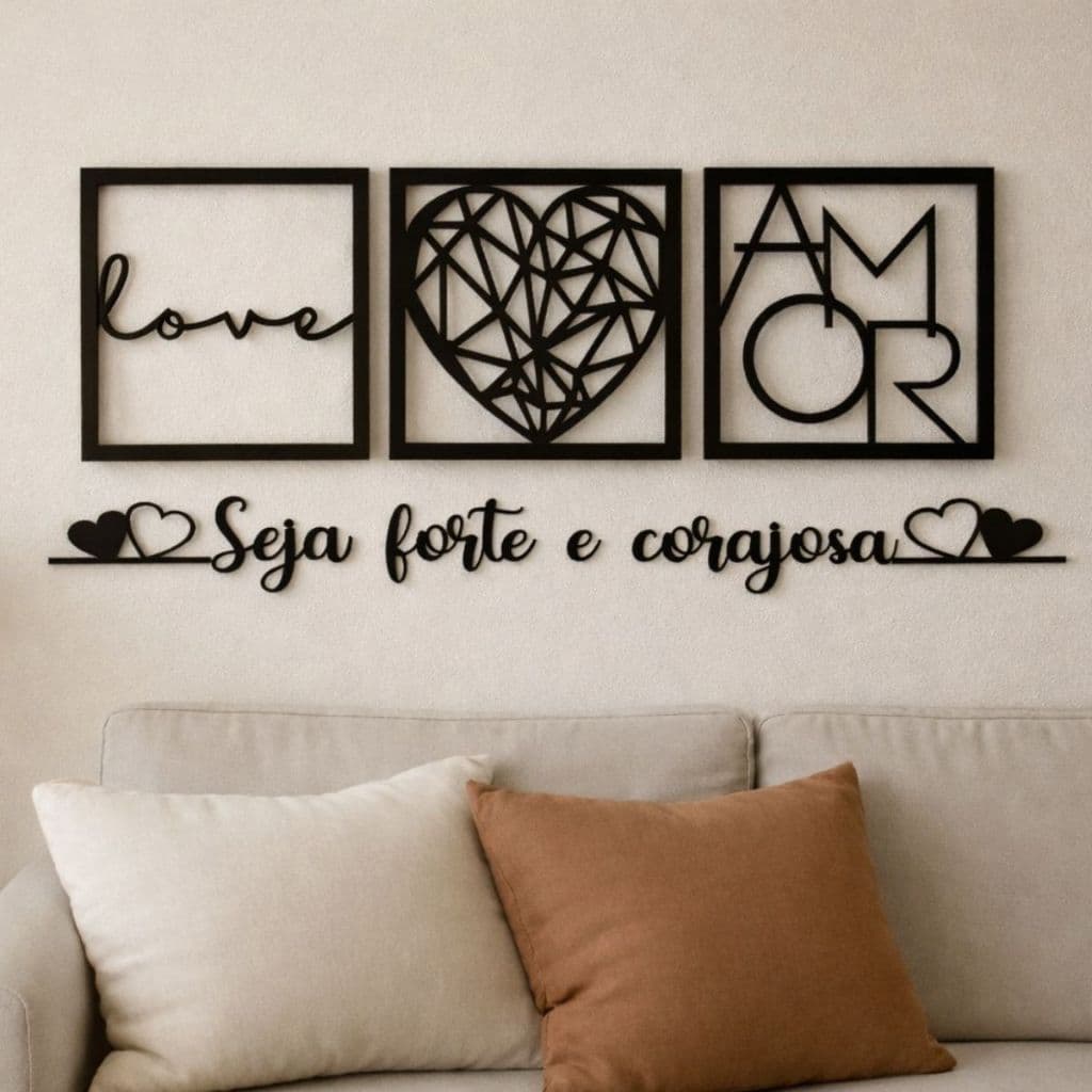 Quadro decorativo sala Cabeceira frases decorativas para paredes Seja forte e corajosa + 2 Coração