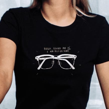 Blusa Feminina T Shirt Camiseta Cristã Viver pela Fé 100% Algodão Evangélica Gospel Minimalista