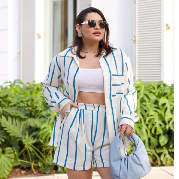 Conjunto Camisa e Shorts Feminino Listrado — Estilo Casual Chic