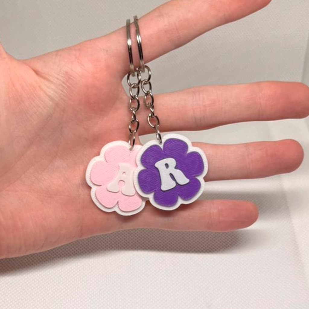 Chaveiro Flor com Inicial Letra Personalizada Decorativo Presente