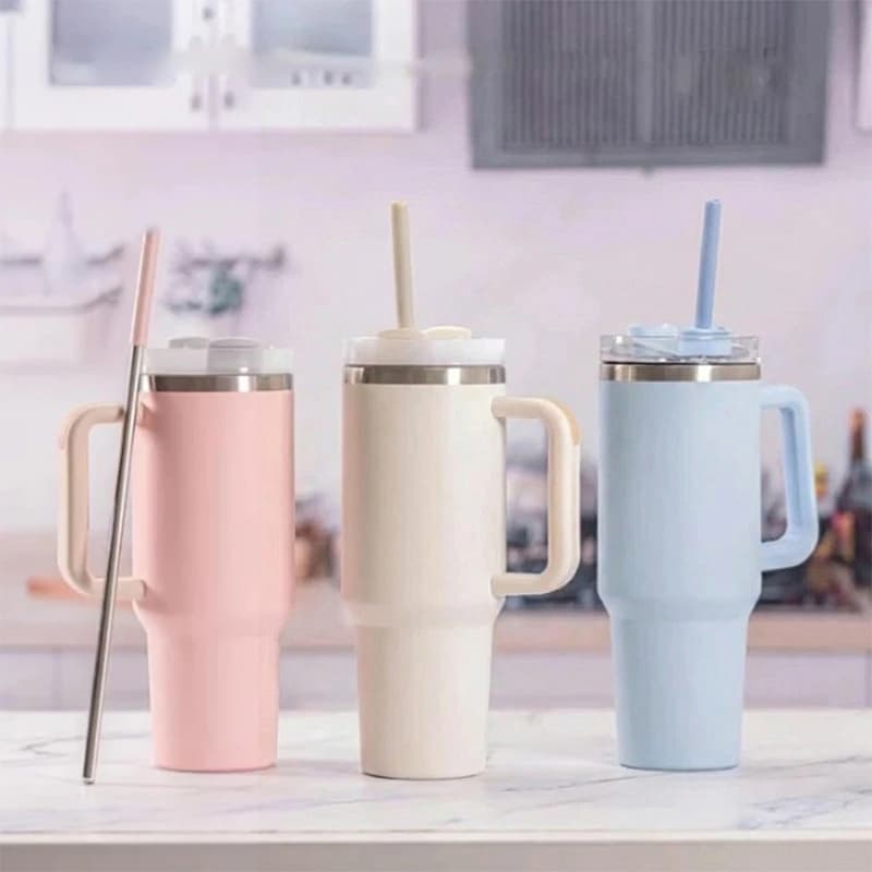 Garrafa de água portátilcom isolamentotérmico de grande capacidade,1200ml, emaço inoxidável.