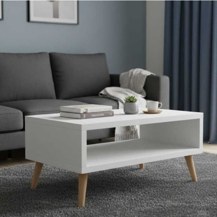 Mesa de Centro Sala Minimalista Branca Pés de Madeira Decoração Ambiente