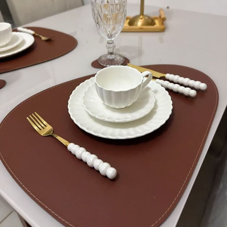 04 Jogo Americano Couro Impermeável Com Costuras Mesa Posta