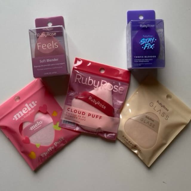 Esponja Maquiagem Ruby Rose Soft Blender Feels  Mindnigth Powder puff Glass Fluffy Puff Esponja Melu