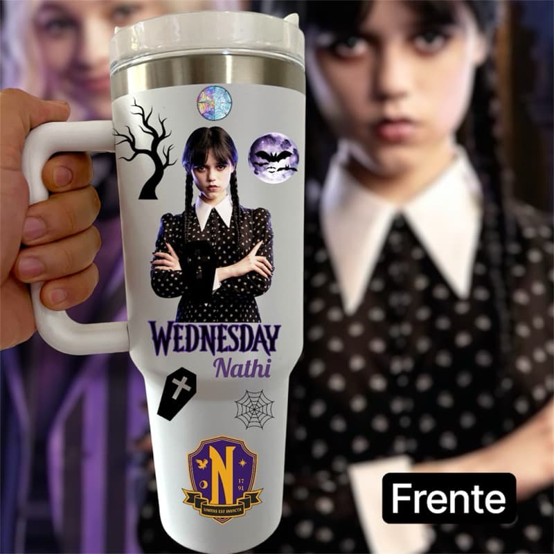 Copo térmico Wandinha mãozinha 1200 ml personalizado com nome