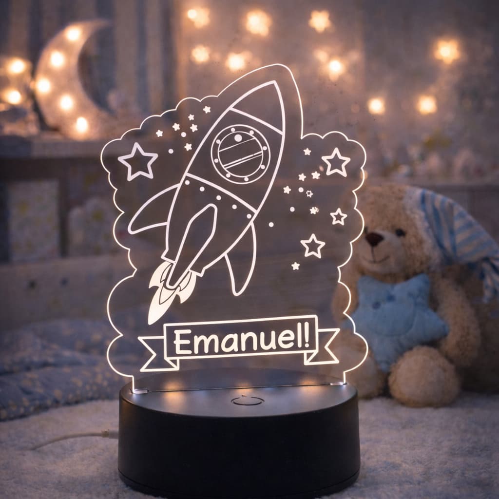 Luminária Acrílica LED Personalizada Infantil – Tema Foguete com Nome