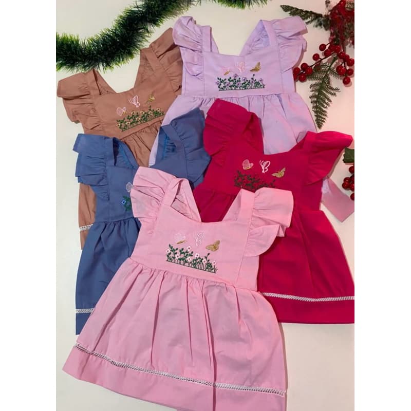 Vestido Infantil Bebê Menina bordado com Ponto Ajour na Barra (Ponto Palito) TAM P,M,G