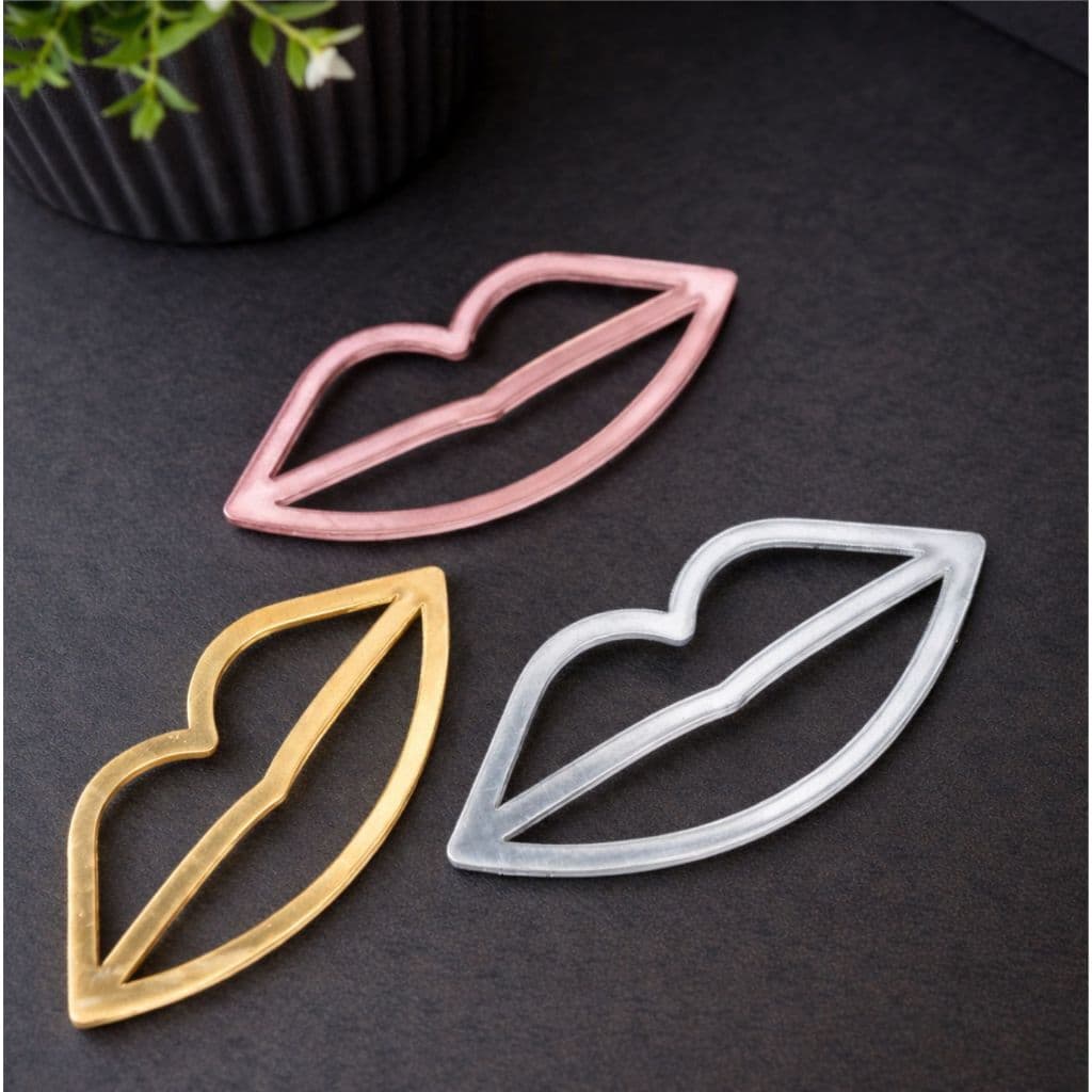 Boca Lábios 10x4,5cm Decorativos em Acrílico Espelhado Para Parede Clinica Salão e Studio Preenchimento Labial Decoração