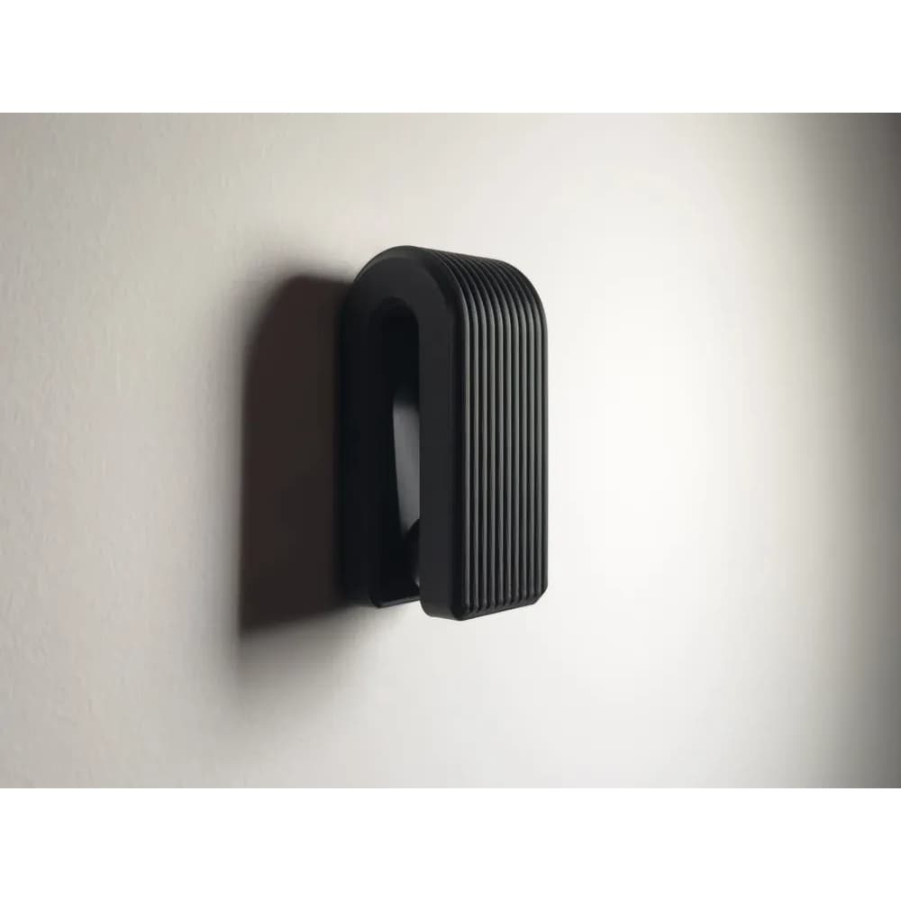 Suporte para Toalhas – Fixação por Gravidade, Instalação sem Furos, Design Moderno