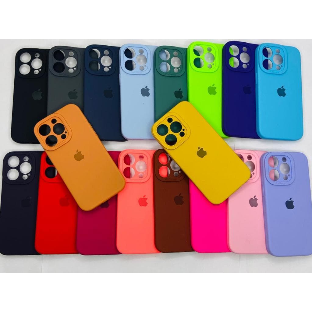 CAPA CAPINHA CASE PARA IPHONE 16 PRO  A SILICONE INTERIOR AVELUDADA COM CÂMERA FECHADA......
