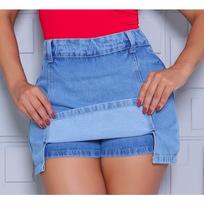 Short Saia Jeans Com Fendas Na Frente E Zíper Lateral Sem Lycra