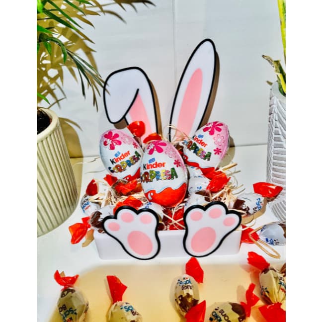 Cesta de coelhinho da Páscoa para presentes e decorações