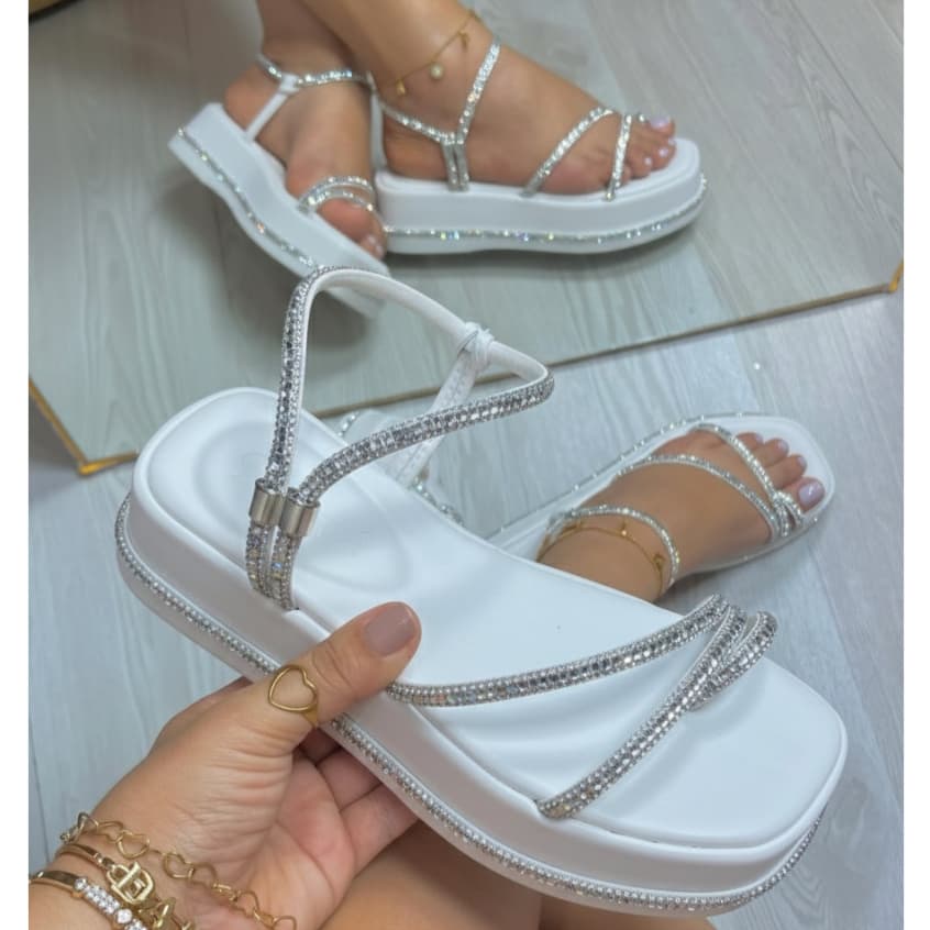 Flatform Papete Sandália Feminina Salto Baixo Plataforma Rasteirinha Chinelo Brilho Strass Dedo Confortável Delicada
