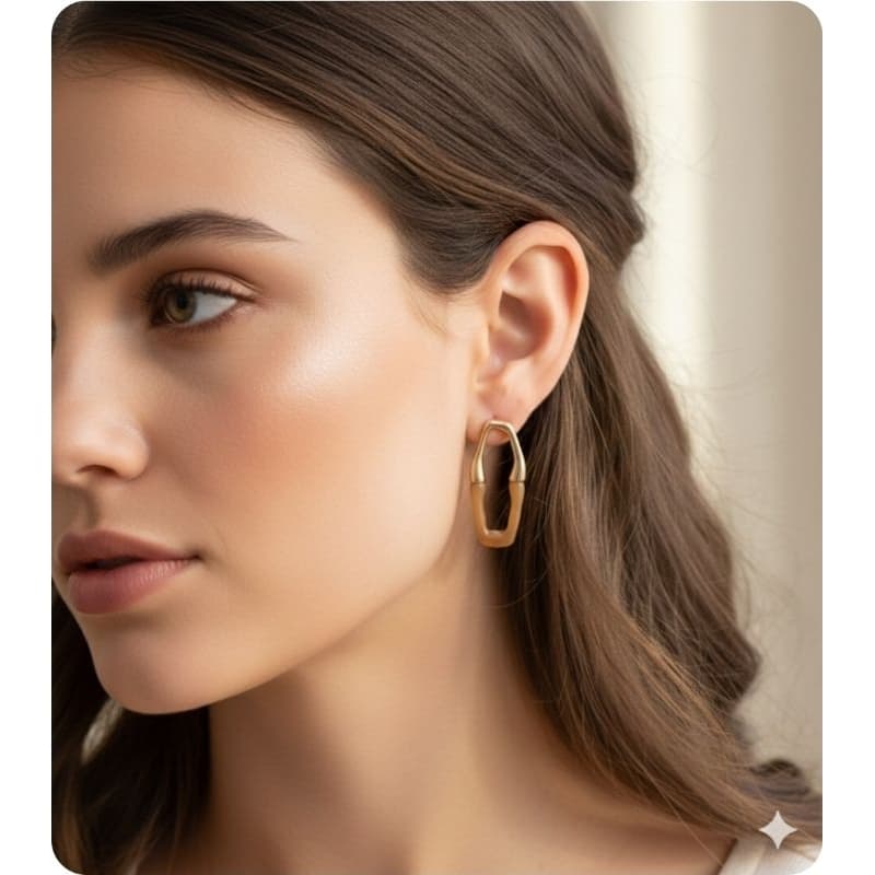 Brinco Feminino Ondulado Dourado E Marrom Vazado Leve Elegante.