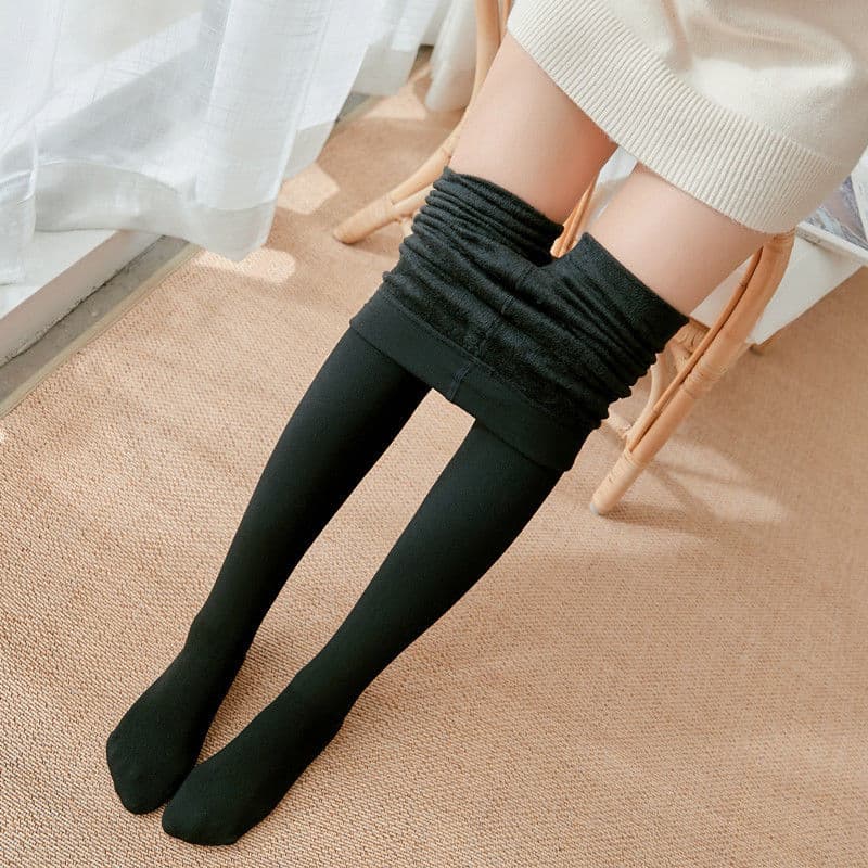 Meia Calça Flanelada Legging Térmica Com Pé Cintura Alta FIO 80 Preta Meia interna forrada