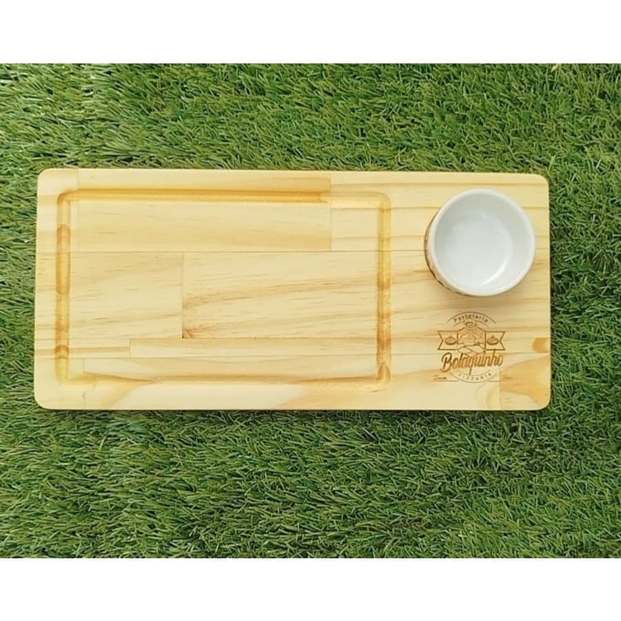 5 Tábuas Gourmet Personalizada para Hamburgueria em Madeira Pinus com Ramequim de Porcelana