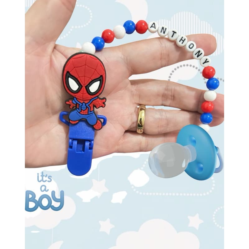 Prendedor de Chupeta  Super Heroi personalizado com o nome da criança