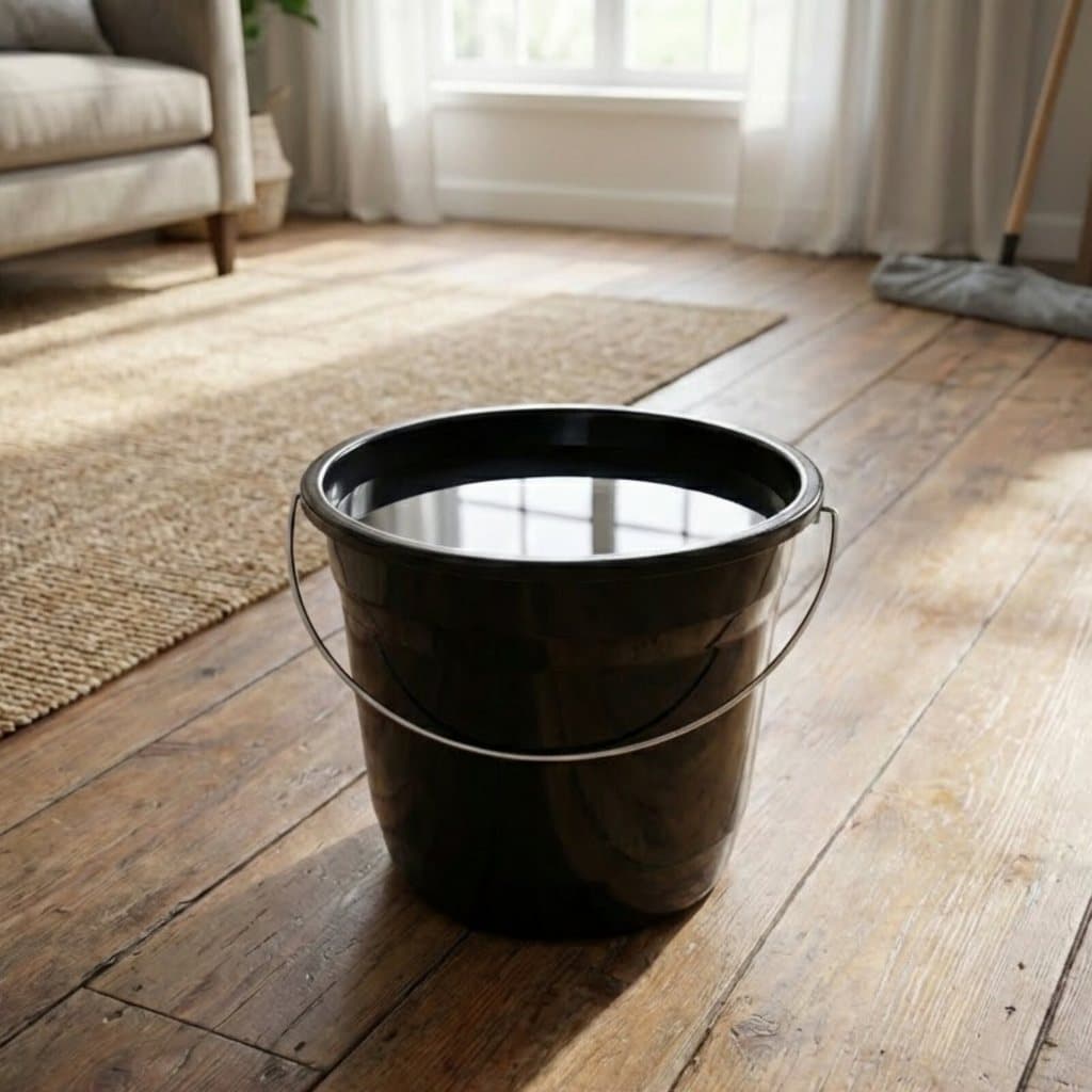 Balde Plástico 5 Litros com Alça Reforçada Kit 4 Peças Resistente, Ideal p/ Lavar Roupas, Bacia de Uso Doméstico