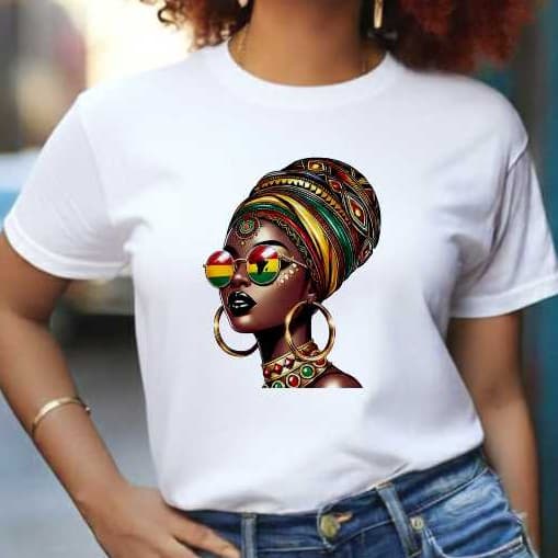 Camiseta Feminina Afro Estampada – Mulher Negra com Turbante | Camisa Estilo Africano Cultura
