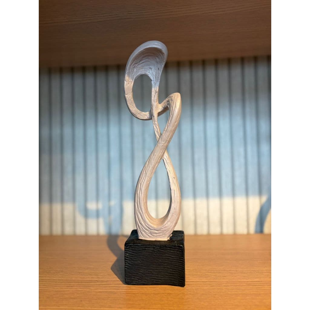 Estatueta Decorativa Infinitus – Escultura Abstrata Moderna