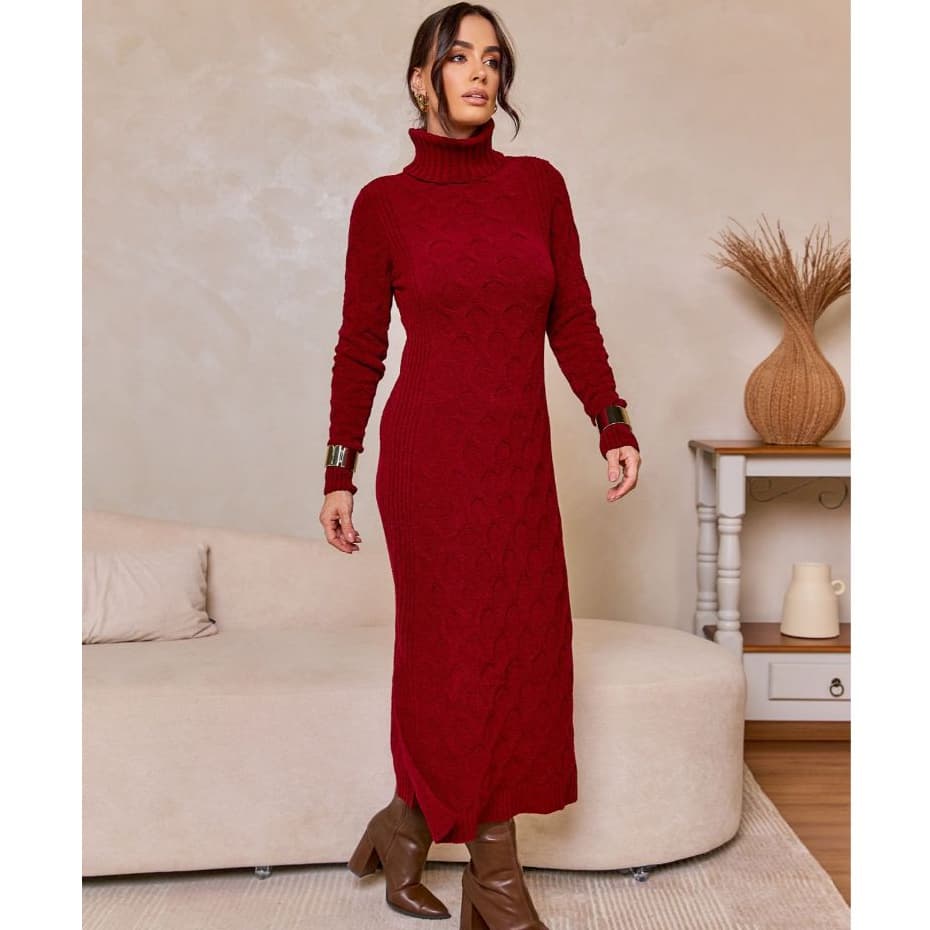Vestido Feminino Tricô Mousse Gola Alta Fenda Midi Longo com Textura Casual Elegante Inverno
