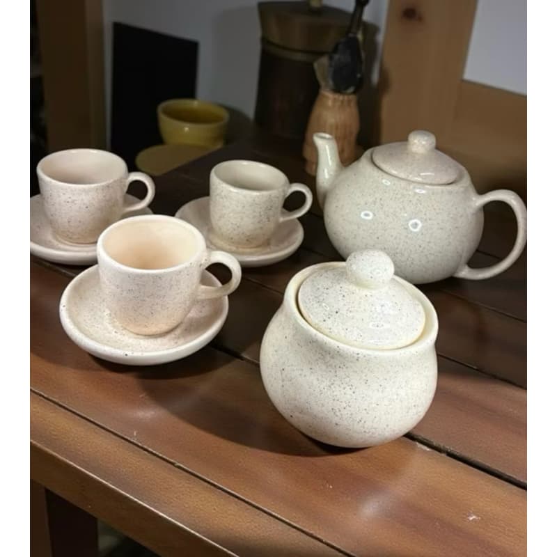 Conjunto Bule E 3 Xícaras Para Chá ou Café Com Açucareiro Em Cerâmica Pintado A Mao