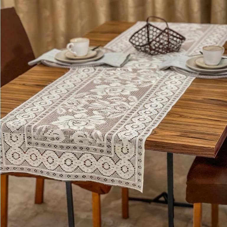 Passadeira de Renda Para Mesa 6 Cadeiras ou Balcão 1,80m x 50cm Luxo