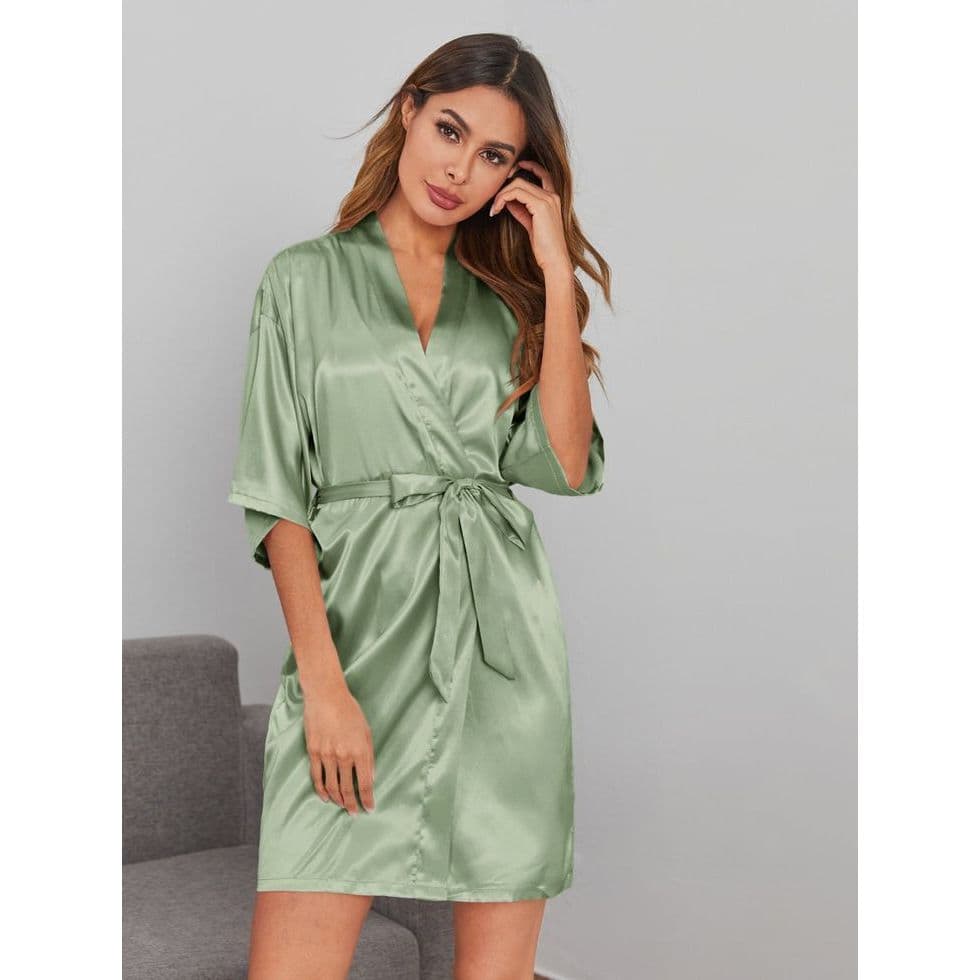 Robe Feminino de Cetim Verde Menta | Conforto e Elegância