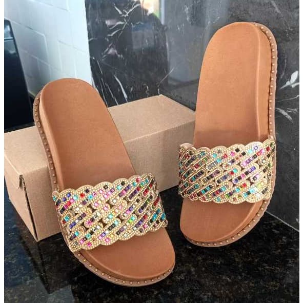 Papete Sandália Feminina Modelo Luly  Estilo Chinelo Lançamento Tela Stras