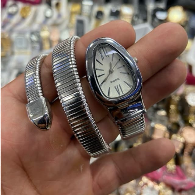 Relogio de pulso Feminino de luxo Mulher empoderada Relogio Serpente bracelete + Caixa Envio Imediato