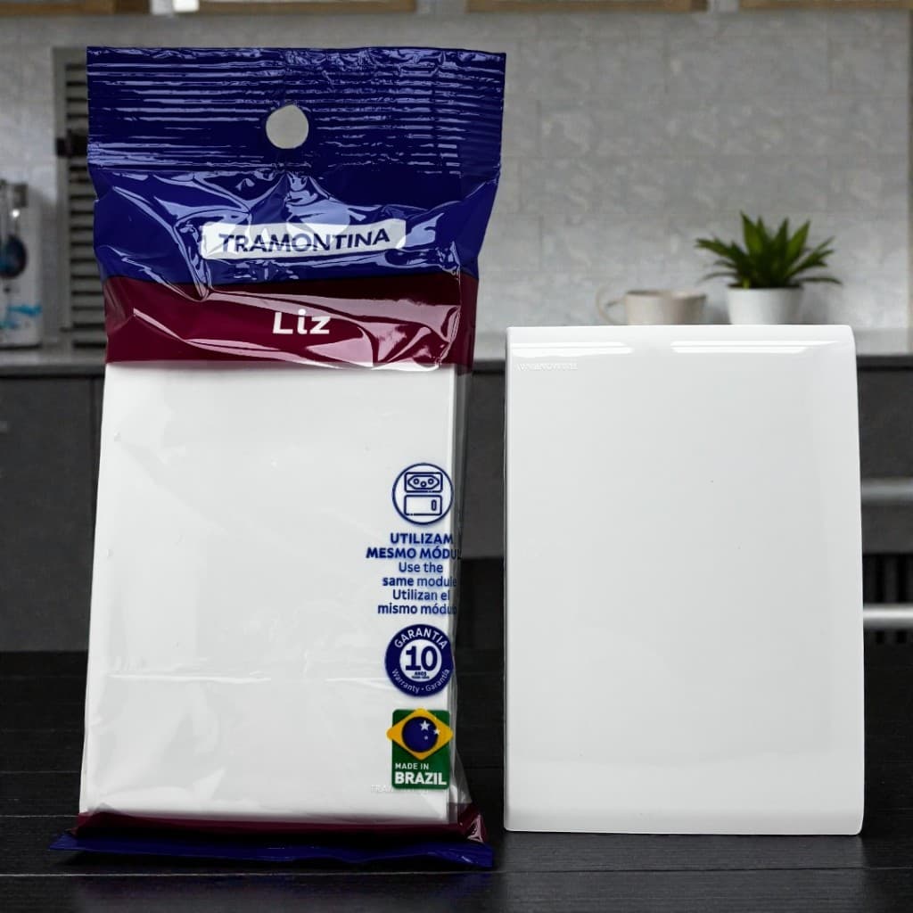 Placa 4x2 Tramontina Liz Branca Cega ou Com Furo | Acabamento Modular | Original