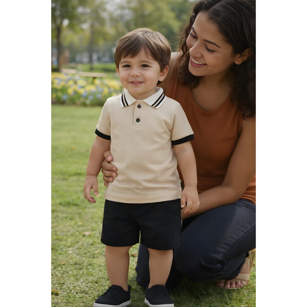 Conjunto 2 peças blusa polo e short infantil confortável ideal para usar em casa