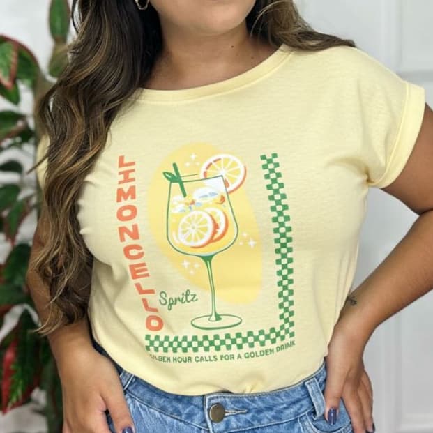 T-shirt blusa manga japonesa algodão confortável moda limonada drink