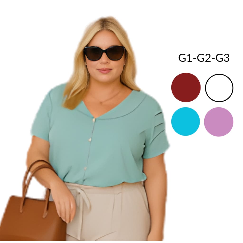 Blusa Plus Size Feminina em Crepinho com Gola Lapela e Botões