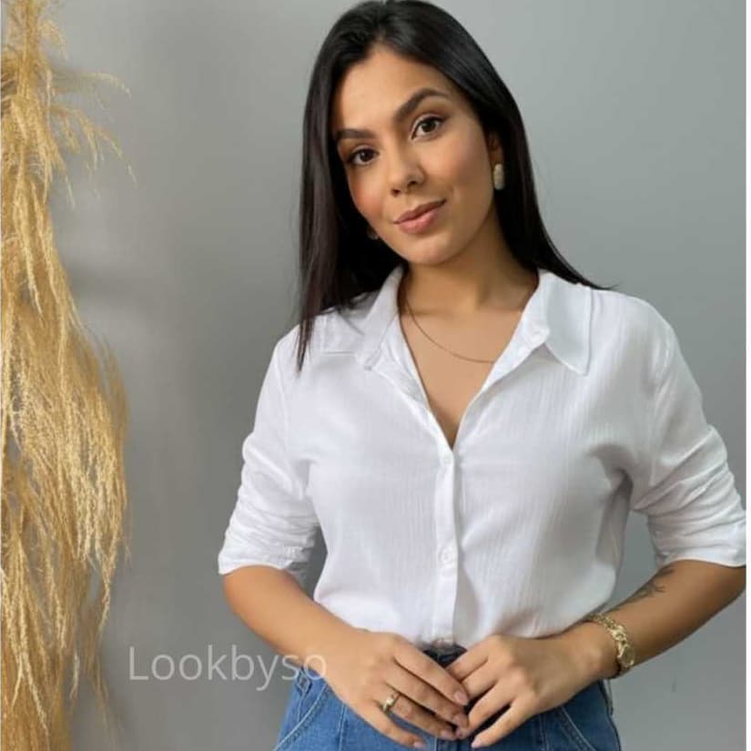 Camisa Social Feminina Manga Comprida Tecido Premium Look Casual Elegante Trabalho Cores Lisas