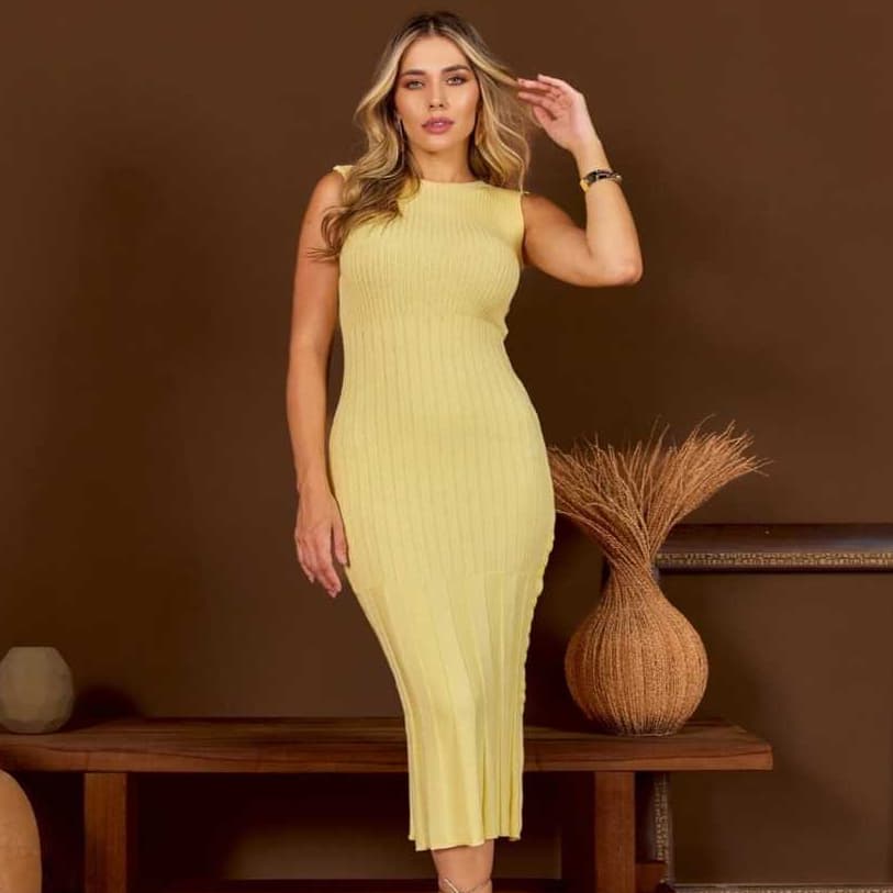 Vestido Midi Feminino Canelado Tricot Modal Premium Fenda Lateral Botões Elegante