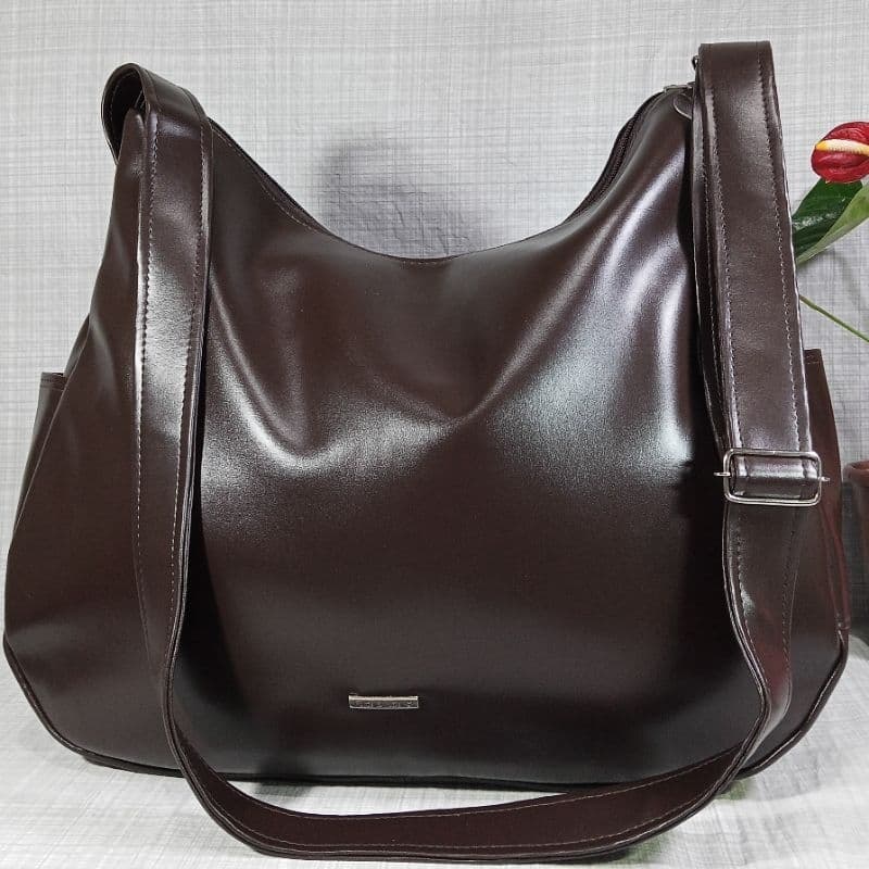 Bolsa Feminina Grande Mara Maxi Artesanal Cabe Notebook 16" Alça Reforçada Transversal Minimalista