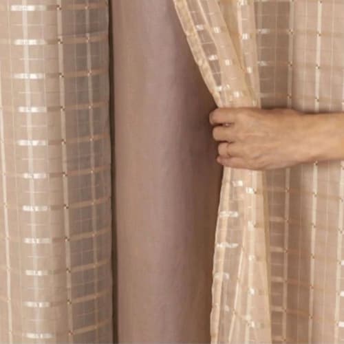 Cortina Blackout PVC 3,00x2,80 com Tecido Voil Xadrez