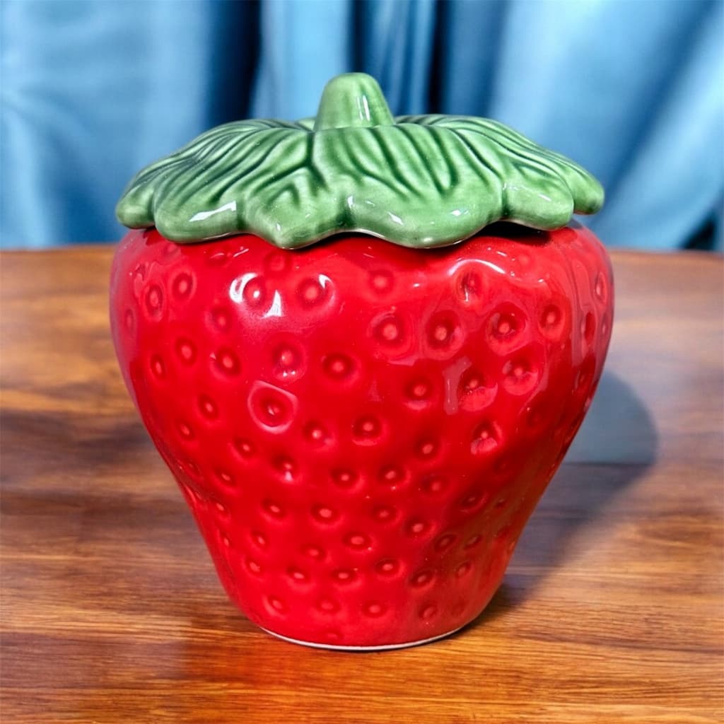 Pote Morango Grande Doceira Compoteira 1,6 Litros Feito de Cerâmica