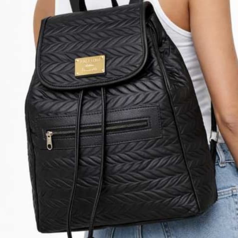 Bolsa Mochila Feminina  Media de Costas Courino Fashion com Alças Reguláveis