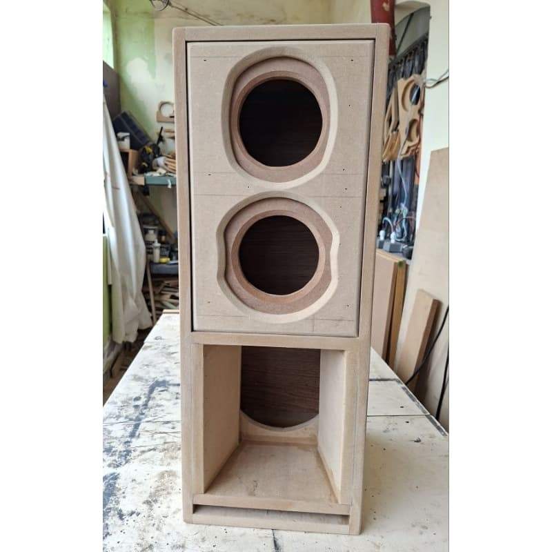 Caixa para médio 8", Driver e Tweeter mdf 15mm