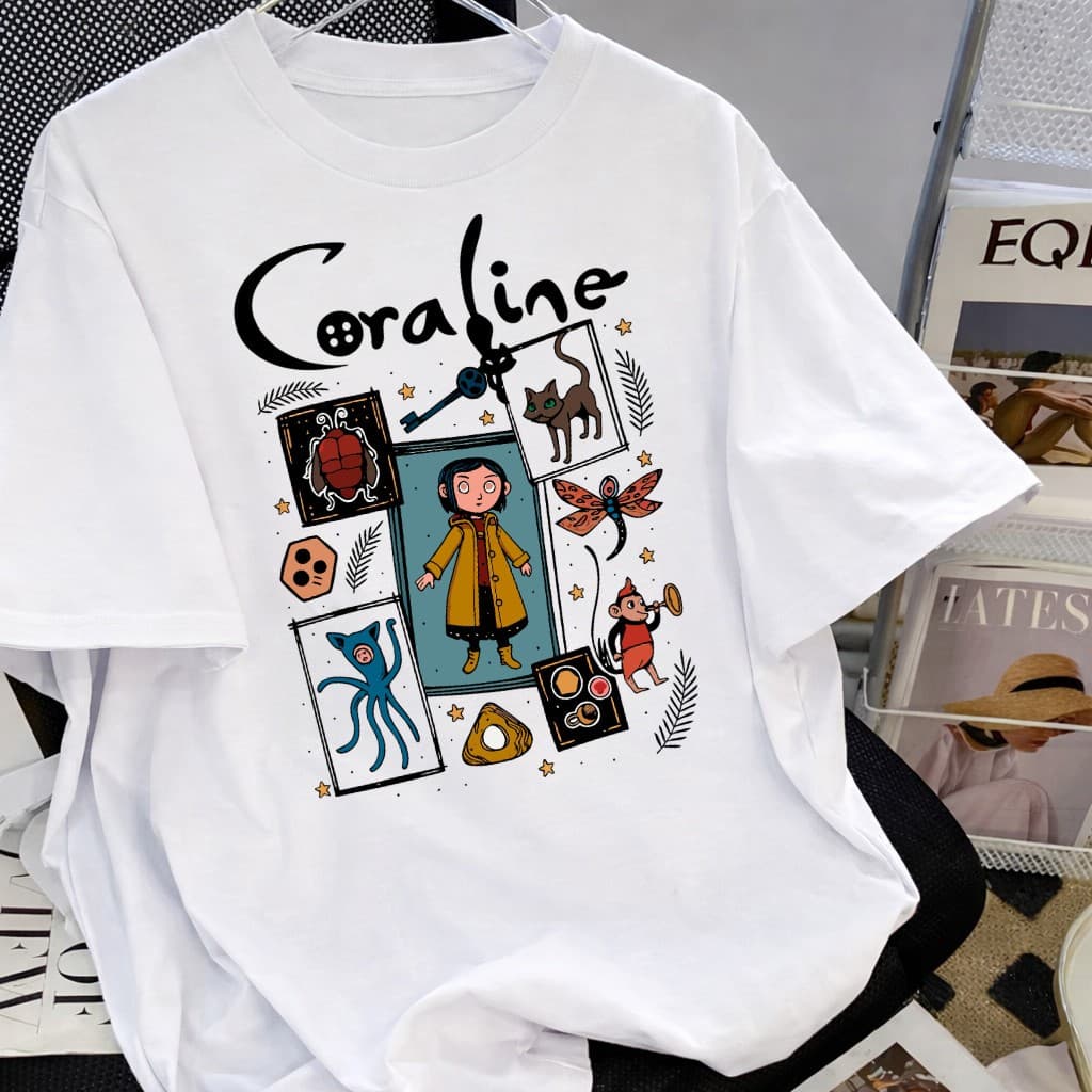 Camisa Camiseta Unissex Coraline StreetWear Despache Rapido Outfit Street - TENDENCIA MODA
