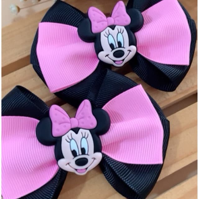 Par de Laços Minnie Infantil para Cabelo Acessório de Menina com Bico de Pato Conforto e Segurança