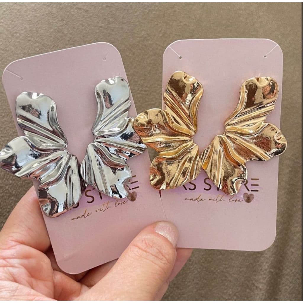 Brinco Meia Folha Pétala Martelado Flor Folheado à Prata925 e Ouro18k