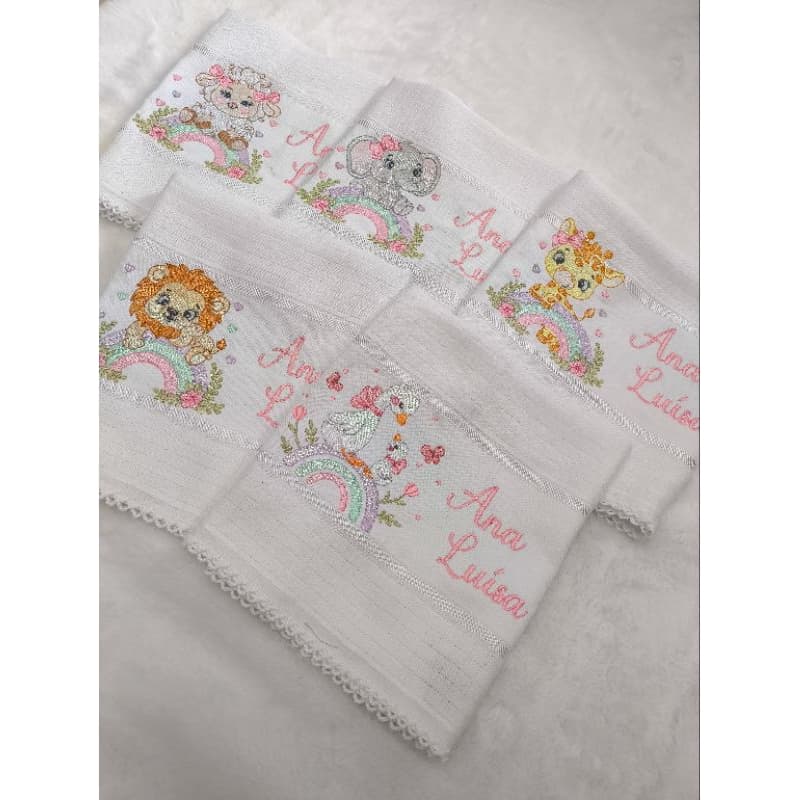 kit fraldas Mabber  4 de boca + 1 de ombro personalizadas com vários temas disponíveis menino e menina