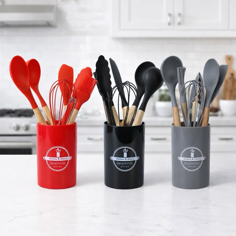 Jogo Kit Conjunto 7 Utensílios de Cozinha Pegadores de Silicone Cabo Madeira Fouet Concha Colher Pegador de Salada
