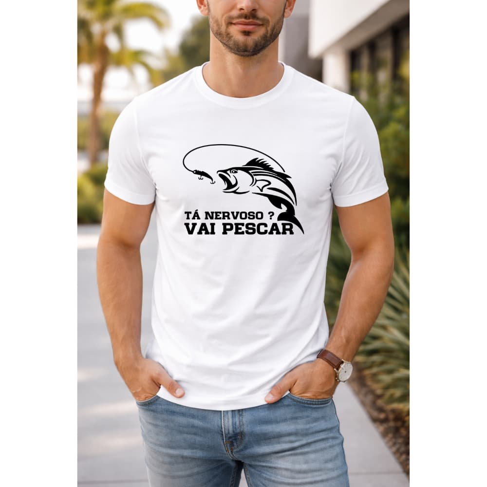 Camiseta Pescador Profissional Tá Nervoso Vai Pescar
