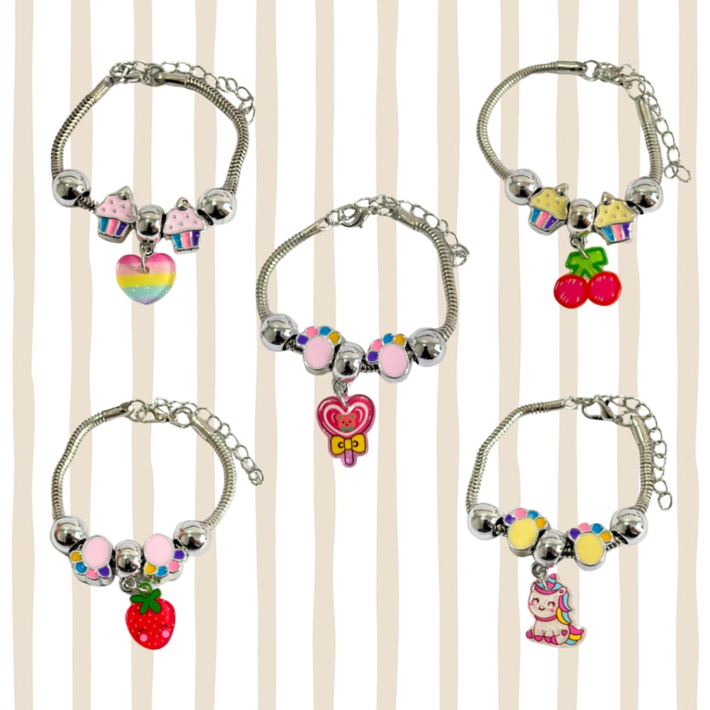 Pulseira Infantil Pingentes Berloques Fofa Ajustável Prateada Aleatório