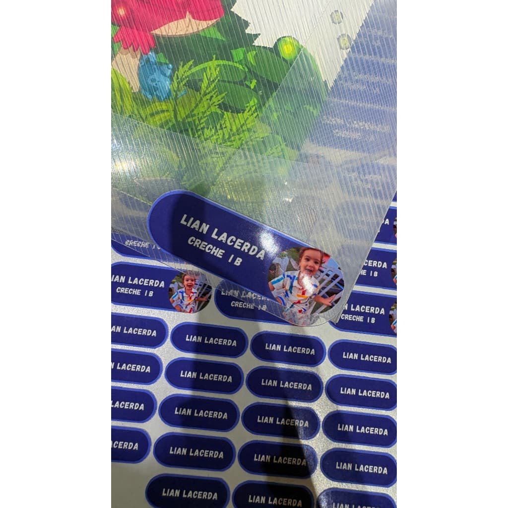 ENVIO RAPIDO |Kit com 65 Unidades - Etiquetas Escolares Personalizadas com Foto | Resistente à água