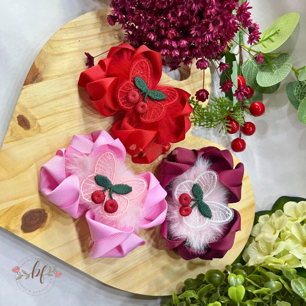 Laço Flor de Cerejinha - Faixinha Hair Clips Laços de Cabelo RN Infantil Menina Bico De Pato Presilha Baby